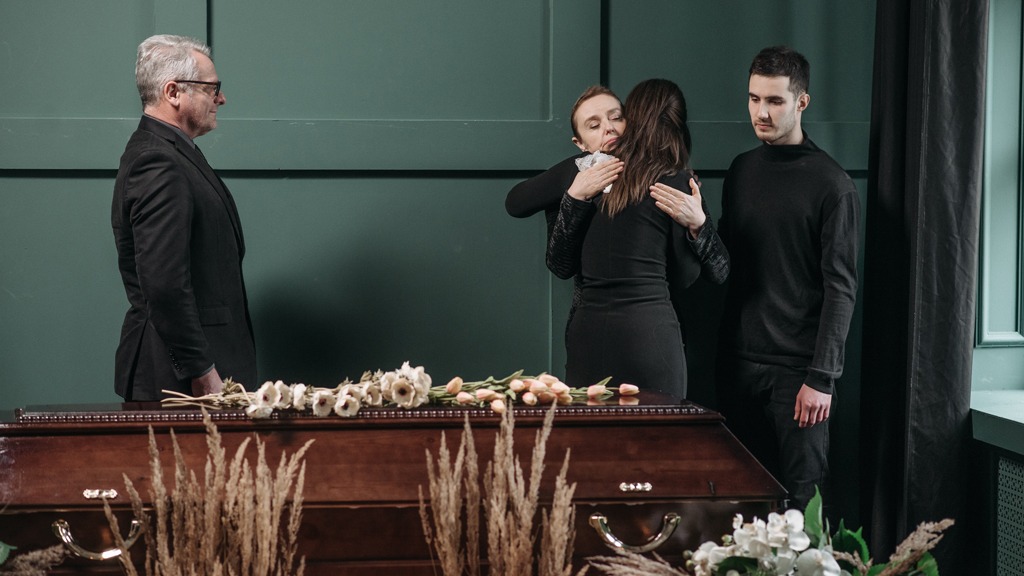 Etika menghadiri pemakaman