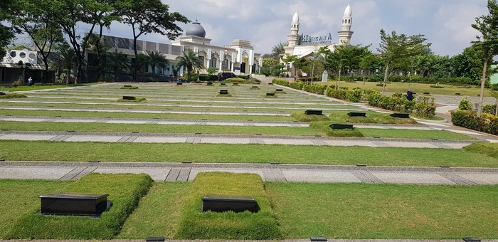 TPU Al Azhar Memorial Garden - pemakaman termahal di indonesia